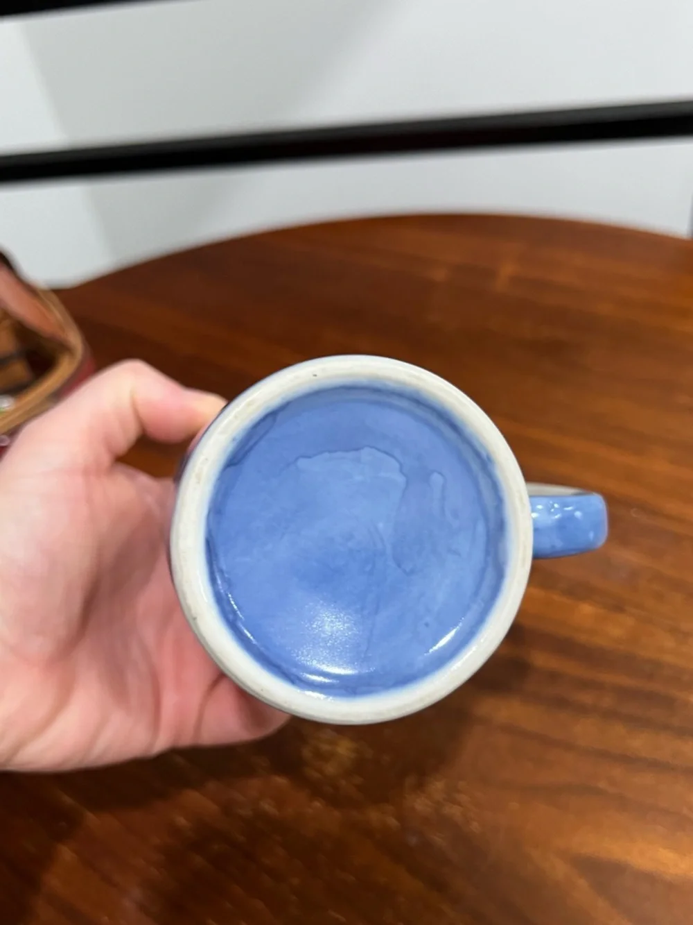 Vintage Blue and White Fisherman Mug - Picture 3 of 5